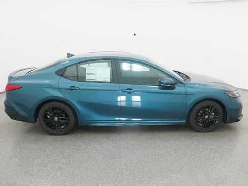 New 2026 Toyota Camry SE image 41