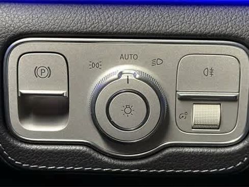 Certified 2025 Mercedes-Benz GLE 53 AMG 4MATIC image 17