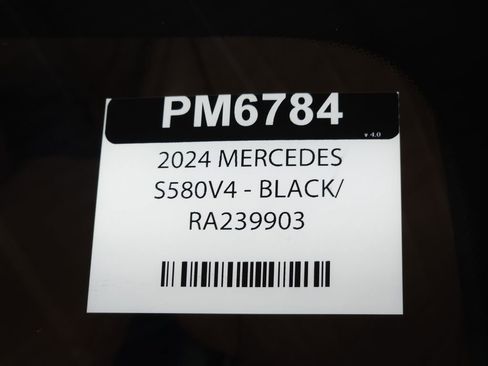 Used 2024 Mercedes-Benz S 580 4MATIC Sedan image 42
