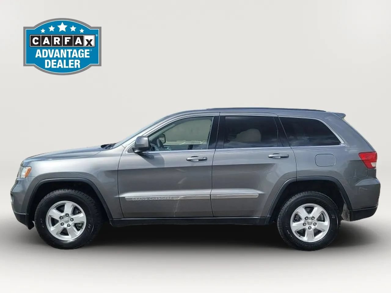Used 2012 Jeep Grand Cherokee Laredo RWD image 8