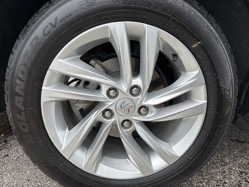 Used 2024 Buick Envista Preferred image 12