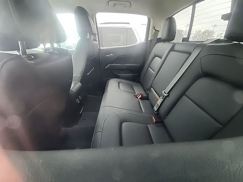 Used 2019 GMC Canyon SLT w/ Trailering Package image 4