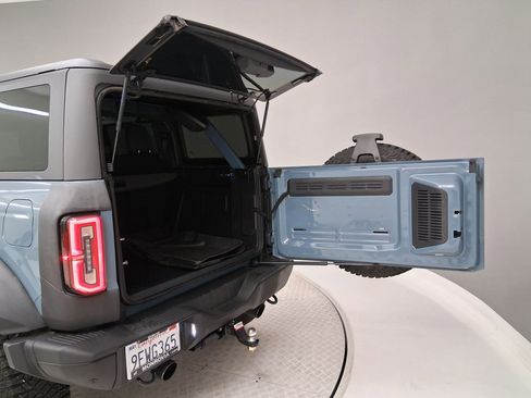 Used 2023 Ford Bronco Badlands image 34