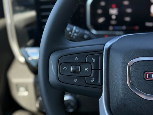 New 2026 GMC Sierra 1500 SLE w/ X31 Off-Road Package image 11