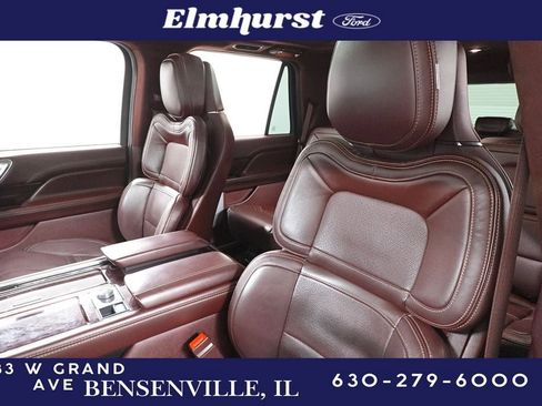 Used 2021 Lincoln Navigator Black Label image 11