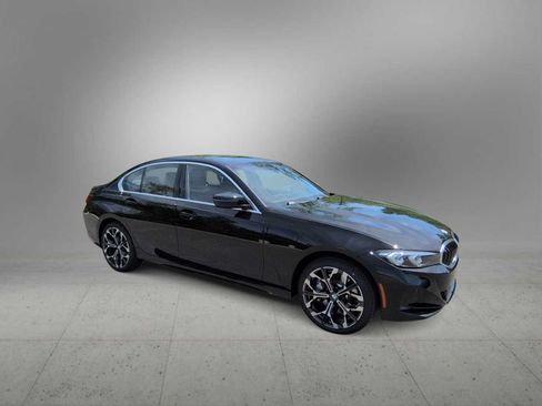 Used 2026 BMW 330i xDrive Sedan w/ Premium Package AWD/4WD image 2