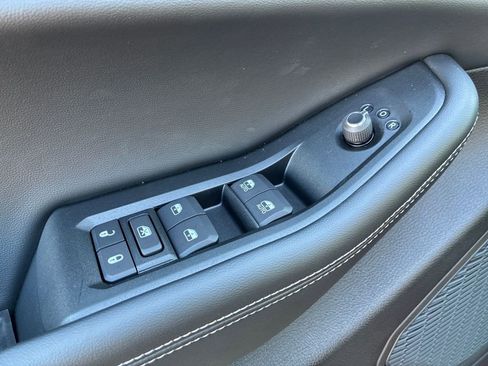 New 2025 Jeep Grand Cherokee Limited image 11