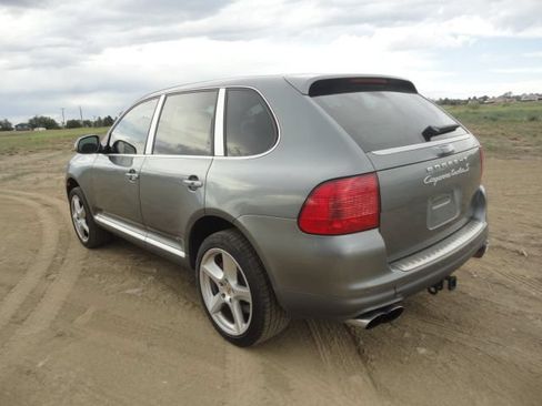 Used 2006 Porsche Cayenne Turbo S AWD/4WD image 3