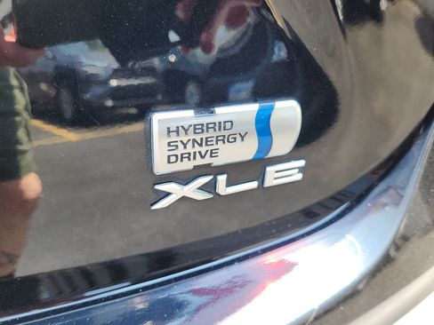 Used 2018 Toyota Avalon XLE Premium w/ Protection Package FWD image 23