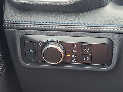 Used 2024 Ford Mustang GT Premium image 21