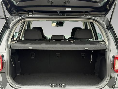 New 2026 Hyundai Venue SEL FWD image 24