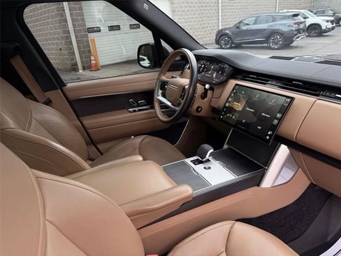 Used 2025 Land Rover Range Rover SE AWD/4WD image 27