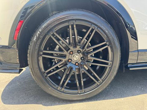 Used 2023 Ford Mustang Mach-E Premium RWD image 10
