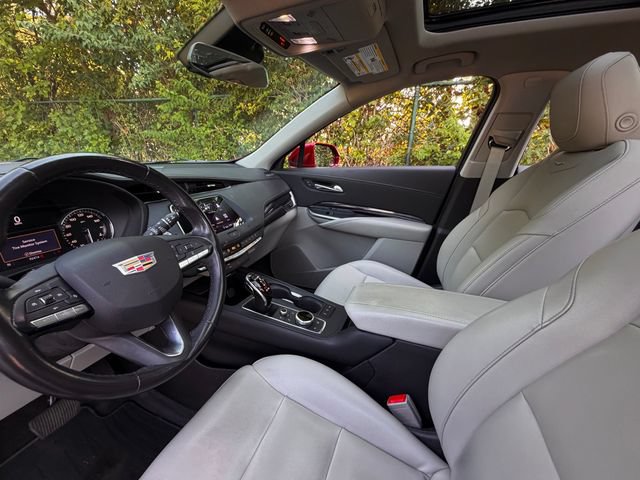 Used 2020 Cadillac XT4 Luxury FWD image 25