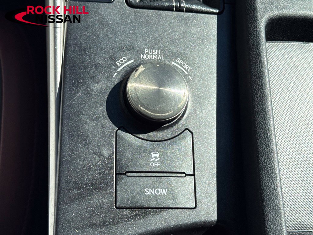 Used 2017 Lexus IS 200t RWD image 25