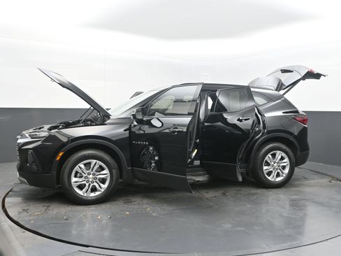 Used 2022 Chevrolet Blazer LT FWD image 42