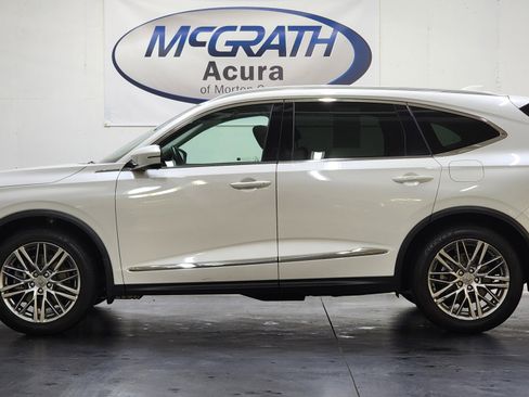 Used 2023 Acura MDX SH-AWD w/ Advance Package image 10