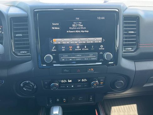 Used 2023 Nissan Frontier PRO-4X w/ Pro-4X Premium Package AWD/4WD image 8