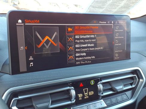 Used 2022 BMW X3 xDrive30i w/ Premium Package 2 (ZPA) image 17