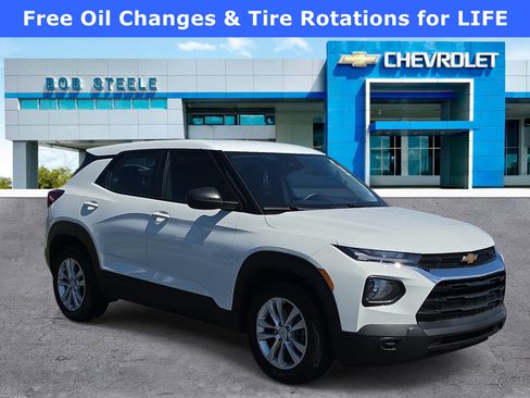 Used 2023 Chevrolet TrailBlazer LS FWD image 1