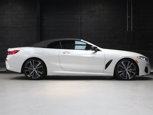Used 2019 BMW M850i xDrive Convertible w/ M Carbon Exterior Package AWD/4WD image 30