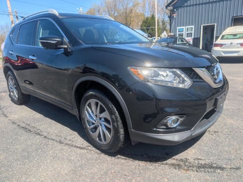 Used 2015 Nissan Rogue SL w/ SL Premium Package AWD/4WD image 3