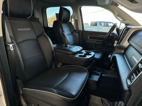 Used 2024 RAM 2500 Laramie image 17