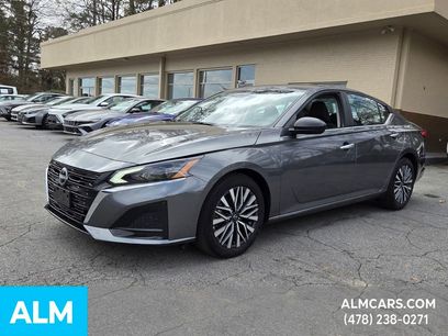 Used 2025 Nissan Altima 2.5 SV