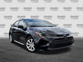 Used 2025 Toyota Corolla LE video 2