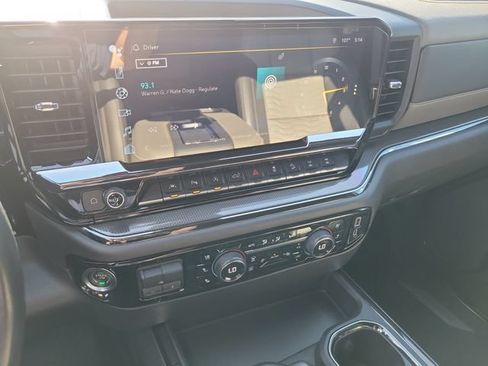 Used 2022 Chevrolet Silverado 1500 ZR2 AWD/4WD image 29