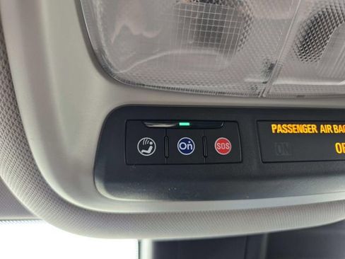 Used 2025 Chevrolet TrailBlazer LT w/ Convenience Package FWD image 28