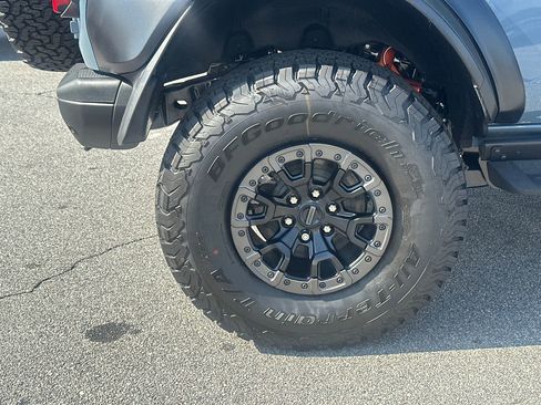 New 2025 Ford Bronco Raptor image 49