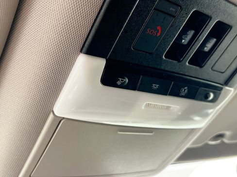Used 2022 Nissan Rogue SL w/ SL Premium Package FWD image 20