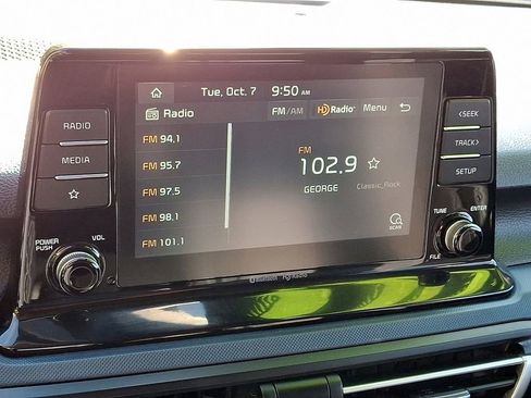 Certified 2021 Kia Seltos S image 17