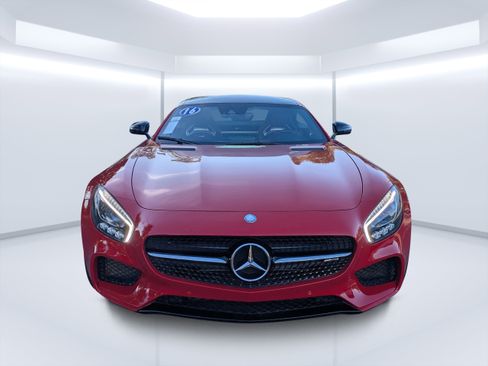 Used 2016 Mercedes-Benz AMG GT S w/ Exclusive Interior Package image 11