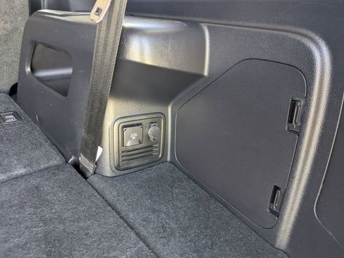 Used 2020 Toyota 4Runner 4WD image 30