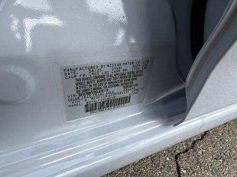 New 2025 Nissan Versa SV w/ Trunk Package image 33