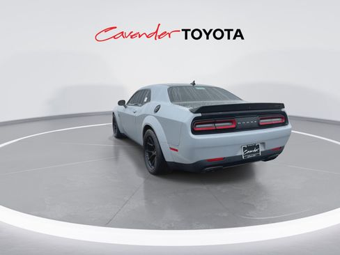 Used 2022 Dodge Challenger SRT Hellcat Redeye image 7