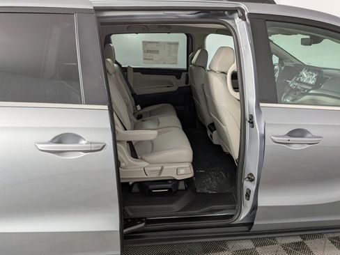 New 2026 Honda Odyssey EX-L image 34