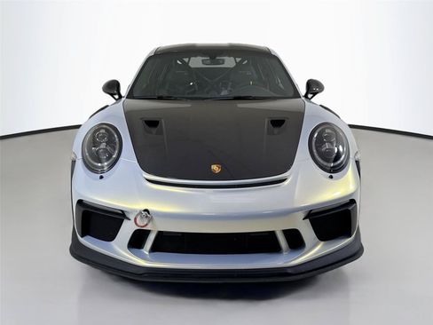 Used 2019 Porsche 911 GT3 RS w/ Weissach Package RWD image 11