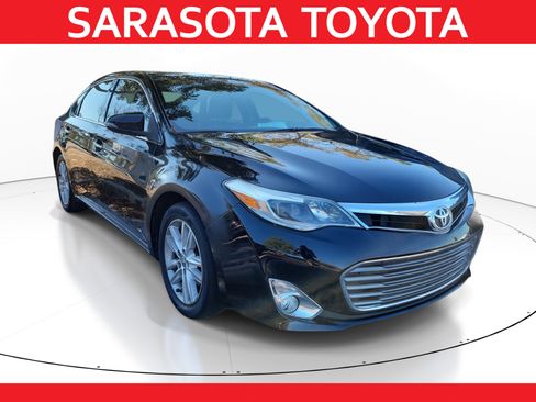 Used 2014 Toyota Avalon XLE image 1