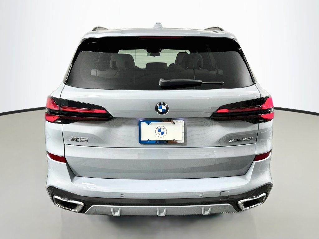 Certified 2024 BMW X5 sDrive40i w/ M Sport Package RWD image 6