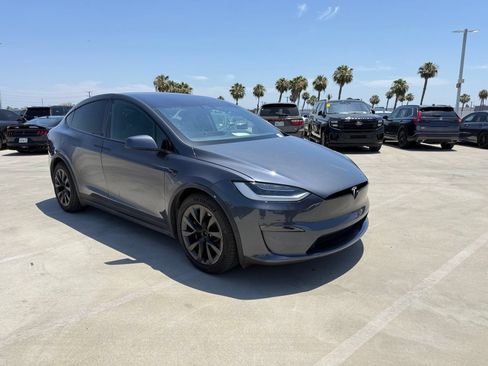 Used 2022 Tesla Model X Plaid AWD/4WD image 4