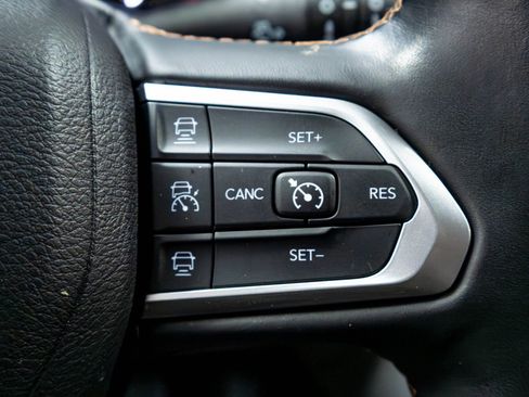 Used 2022 Jeep Compass Limited AWD/4WD image 57