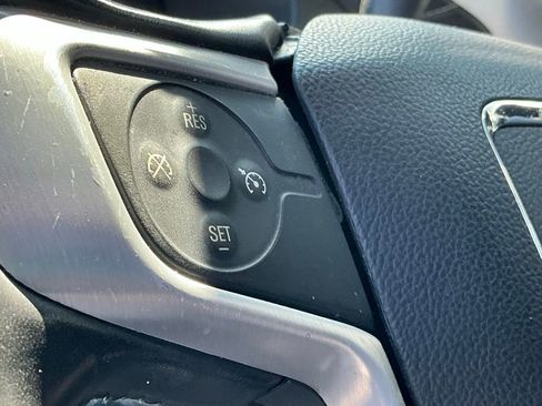 Used 2019 GMC Acadia SLT w/ LPO, Floor Liner Package image 11