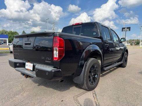 Used 2020 Nissan Frontier SV w/ Midnight Edition Floor Mats AWD/4WD image 7
