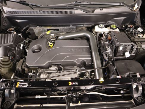 Used 2024 Chevrolet Equinox RS w/ LPO, Floor Liner Package image 19