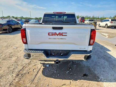 Used 2024 GMC Sierra 1500 SLE w/ Preferred Package RWD image 6