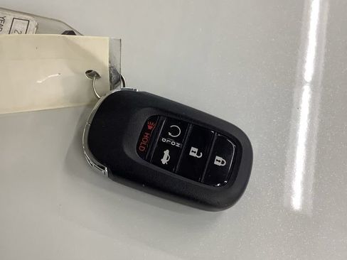 Used 2023 Honda Civic Touring image 31