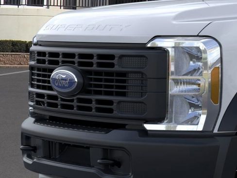 New 2026 Ford F450 XL image 17